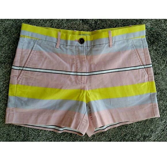 Gap Sunkissed shorts. Size 2 - Picture 2 of 3
